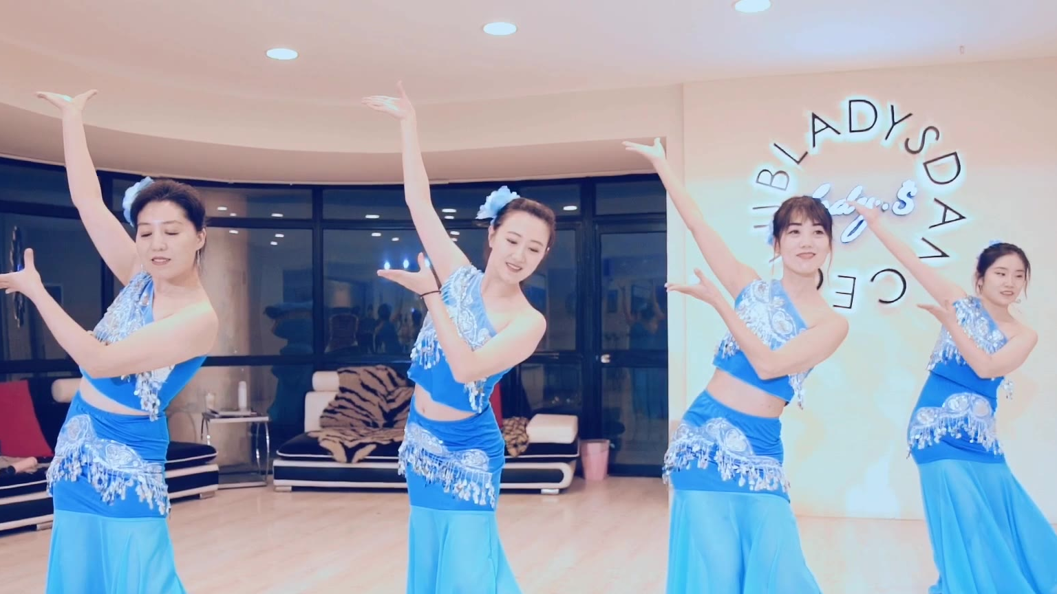 清丽优美傣族舞《月亮公主》成人零基础学舞蹈 青岛民族舞 青岛ladys舞蹈